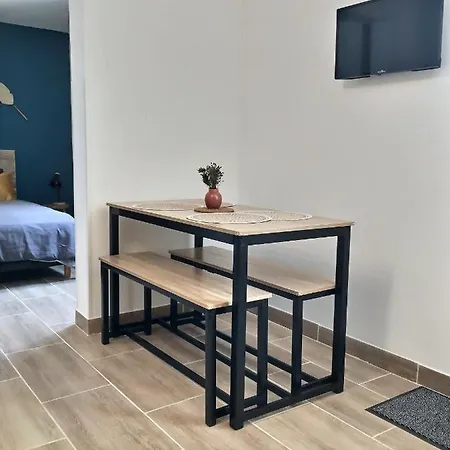 Apartment Bleu Lavande - Coquet Ambiance Village *